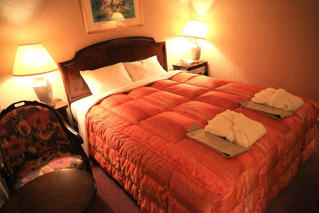 Hotel Palace Inn Toyota Тойота Экстерьер фото