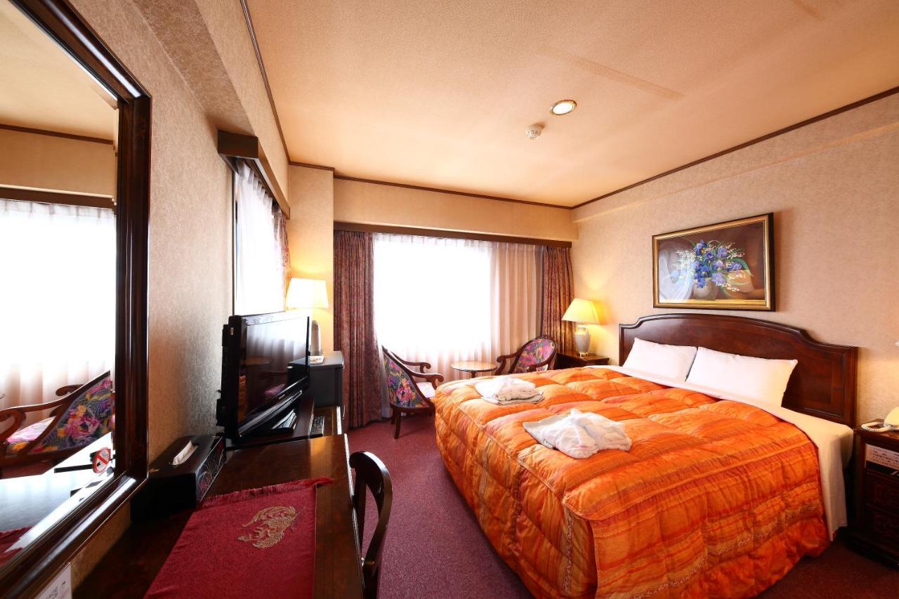 Hotel Palace Inn Toyota Тойота Экстерьер фото